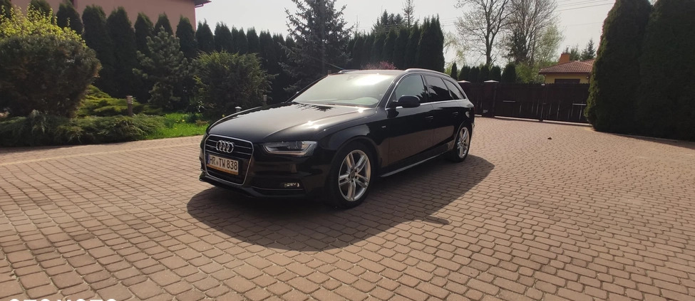 Audi A4 cena 59900 przebieg: 227000, rok produkcji 2014 z Chełm małe 301